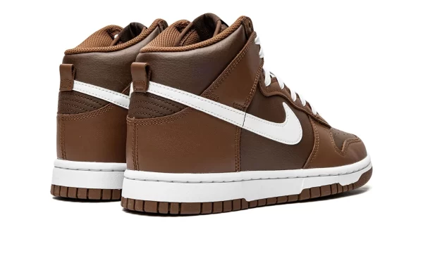 NIKE DUNK HIGH "Chocolate" - Image 4