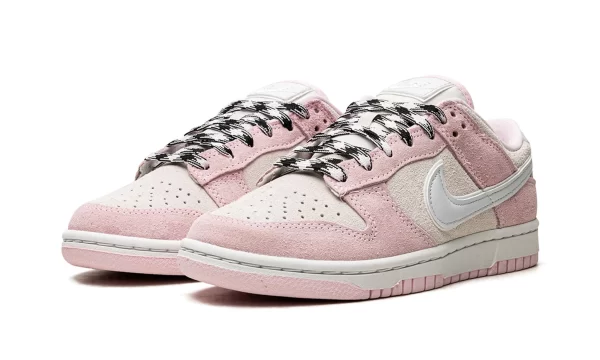 NIKE DUNK LO LX MNS WMNS "Pink Foam" - Image 3