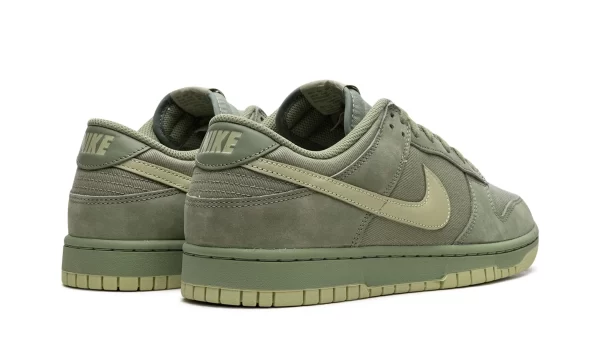 NIKE DUNK LOW "Oil Green" - Image 4