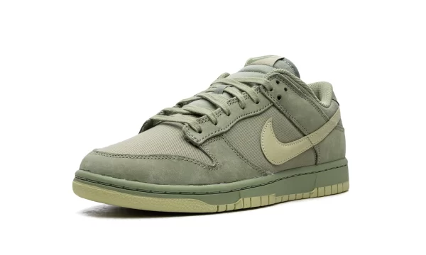 NIKE DUNK LOW "Oil Green" - Image 5