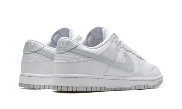 NIKE DUNK LOW RETRO "Pure Platinum" - Image 4