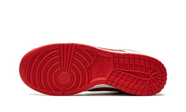 NIKE DUNK LOW "University Red 2021" - Image 6