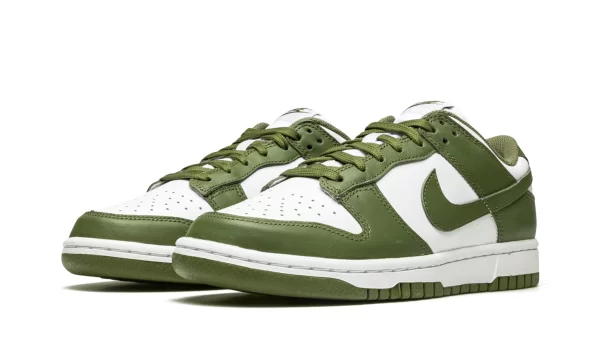 NIKE DUNK LOW WMNS "Medium Olive" - Image 3