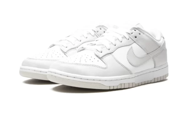 NIKE DUNK LOW WMNS "Photon Dust" - Image 3