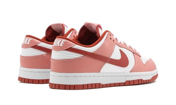 NIKE DUNK LOW WMNS "Red Stardust" - Image 4