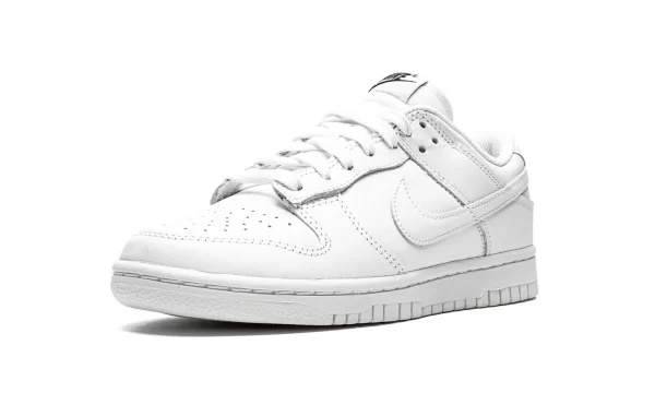 NIKE DUNK LOW WMNS "Triple White" - Image 5