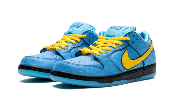 NIKE SB DUNK LOW "Powerpuff Girls- Bubbles" - Image 3