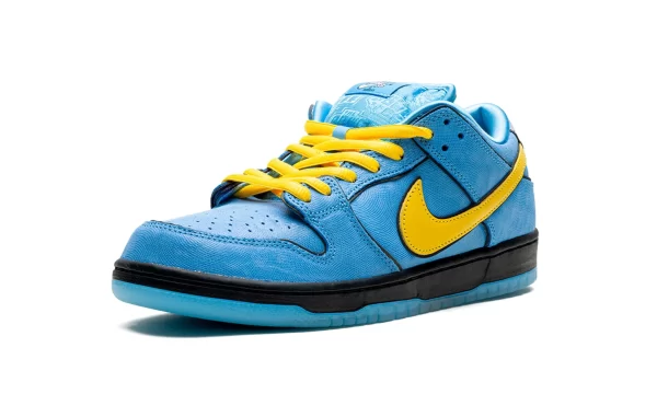 NIKE SB DUNK LOW "Powerpuff Girls- Bubbles" - Image 6