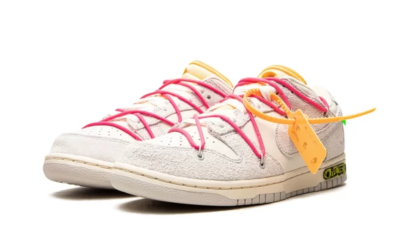 NIKE X OFF-WHITE DUNK LOW "Off White - Lot 17" - Image 3